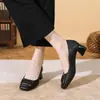Chegada Nova Outono 2026 Mocassins de Couro Macio Bico Quadrado Boca Rasa Femininos Elegantes Franceses Versáteis Salto Bloco Salto Médio Confortáveis Sapatos da Moda