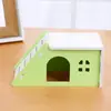 Liquidación de Superávit de Comercio Exterior Nido para Hámster Oso Dorado Casa Pequeña Villa Casa con Balcón Colorido Accesorios para Jaula de Hámster