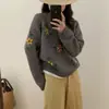 Suéter Pulôver Bordado Flor Tridimensional Redutor de Idade Design Feminino Senso de Design Nicho Outono e Inverno Estilo Coreano Estilo Preguiçoso Top Suéter