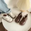 Botas para niña con forro de felpa, nuevo modelo otoño 2026, botines cortos engrosados de suela suave para niñas pequeñas, elegantes botas de princesa para niños