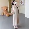Conjunto de Dos Piezas Otoño 2026 Nuevo Vestido Camisola de Maternidad Talla Grande + Cárdigan Floral para Mujeres Embarazadas, Estilo Coreano Vintage