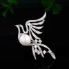 2024 nuevo broche paloma de la paz para mujer, moda de alta gama, exquisito pin de micro circonio, accesorios para abrigo de traje, ramillete
