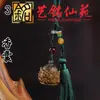 Colgante difusor de fragancia de flor de loto tallada en sándalo verde, cápsula de fragancia abrible, adorno de borla de coche vintage creativo