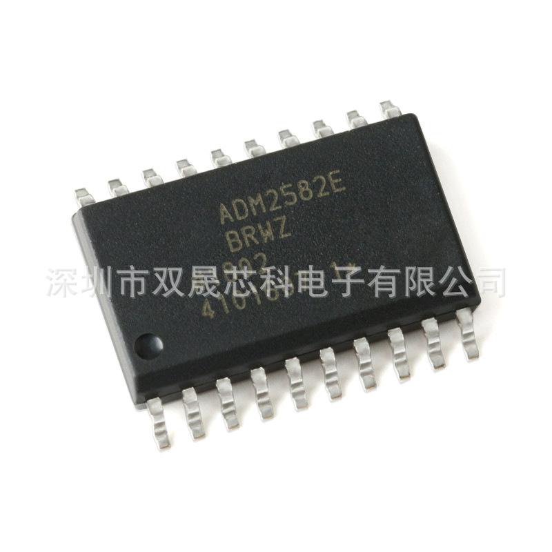 adm2582