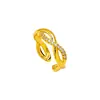 Nuevo Anillo Geométrico de Zirconio Color Oro Arena Vietnamita para Mujer Estilo Lujo Ligero Moderno Anillo de Líneas Cruzadas Joyería Transfronteriza Venta Directa