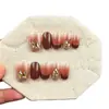 10 Piezas de Uñas Portátiles Hechas a Mano, Estilo Francés Degradado Rojo-Marrón Retro con Diamantes Triturados, Piezas de Uñas Removibles Terminadas