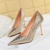 6826-11 precio especial para zapatos sueltos (Este está agotado sin reposición)