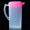 Jarra de Plástico para Agua Fría de Gran Capacidad, Taza Medidora Doméstica Resistente a Altas Temperaturas con Escala, Tapa y Asa