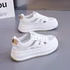 NK1002 Zapatos Blancos de Verano Calados Estilo Nuevo 2026 Estilo Coreano Ins Estudiante Femenina Transpirables para Aumentar la Altura Zapatos Casuales Zapatos de Plataforma