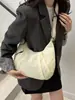 Bolsa de Hombro Cruzado Ligera de Nylon de Gran Capacidad para Mujer Ropa de Trabajo 2025 Nueva Deportiva Casual Fitness Color Puro Hombro Único para Mujer