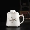 Juego de tres tazas de porcelana blanca, taza de oficina para beber té, separación de té y agua con tapa, juego de regalo para preparar té