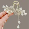 Presilha de Cabelo com Franja de Strass Lírio-do-Vale Pérola, Presilha Grande Estilo Fada de Luxo Leve, Acessório de Cabelo de Laço Celebridade da Internet, Acessórios de Cabeça para Atacado