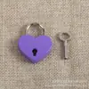 Fabricante de Cadeado Coração de Metal Venda Direta Cadeado Coração Colorido de Tamanho Médio em Liga de Zinco Acessórios para Atrações Turísticas
