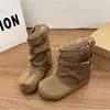 Vestido emagrecedor, botas outono e inverno para mulheres, estilo retrô com salto oculto, sola macia, detalhe de fivela, botas estilo Birkenstock, nova coleção 2026