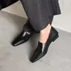 Mocassins Minimalistas Retrô em Couro Bovino Lavado 2026 Outono Salto Baixo Robusto Bico Quadrado Sapatos Pequenos de Couro Couro Genuíno Abertura Profunda Sapatos Únicos para Mulheres