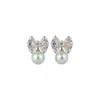 Aretes de aguja plateada con diamantes, borlas geométricas de perlas, ultra brillantes, lujosos y exquisitos, personalizados y elegantes, aretes de alta gama