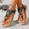 Nuevas sandalias planas casuales de playa listas para usar para mujer, de talla grande, con un estilo bohemio perfecto para vacaciones y ropa de playa.