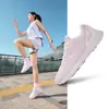 Zapatos Deportivos Ligeros para Hombre Hongxing Erke Suela Suave Amortiguadores Zapatos para Hombre Antideslizantes Negros Casuales Zapatos para Correr Estudiante