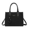 Bolso de moda para mujer 2025 primavera y verano nuevo retro de un solo hombro cruzado bolso de mujer para ir al trabajo bolso tote simple al por mayor