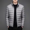 Chaqueta Ligera de Algodón con Plumón para Hombre Otoño Invierno Cuello Alto Estilo Corto Ropa de Abrigo para Hombres de Mediana Edad y Jóvenes Casual Ligera Cálida Chaqueta de Algodón Chaqueta Hombres