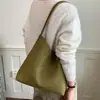 Bolso de Axila para Mujer Ruien 2026 Otoño Nuevo Vintage Nicho Patrón Tejido Bolso de Hombro Bolso Cubo para Viajes