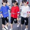 Ropa para niños, traje de verano para niños, novedad de 2024, conjunto de dos piezas estilo K de manga corta para niños medianos y grandes.