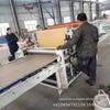 Máquina de folheado em placa grande de gesso e placa de triamina, equipamento de folheado com adesivo hot melt, máquina de aquecimento e colagem de filme de PVC, preço