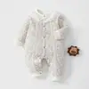Mameluco fino de algodón para recién nacido de 40 g, estilo otoño/invierno, ropa de bebé Clase A, diseño sin costuras, adecuado para salidas de primavera, otoño e invierno