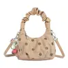 Bolso de mano nuevo de lunares con forma de nube 2026, un bolso tote de nicho y elegante para mujer, se puede llevar en la mano o usar como bolso de hombro o bolso cruzado, hecho de gamuza de alta calidad, versátil y elegante