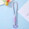 Novo Cordão Trançado para Celular com Bloqueio de Cores Dopamina, Acessório Leve e Portátil para Chaveiro de Bolsa, Em Estoque para Atacado