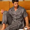 Pijamas Transfronterizos para Hombre Verano Manga Corta Largo Delgado Traje de Seda Cárdigan Rojo Seda Artificial Ropa de Casa para Hombre