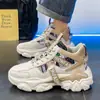 Sapatos Masculinos de Outono Novos Sapatos de Cano Alto Sapatos Esportivos Masculinos Versáteis da Moda Sola Grossa Aumento Casual Tênis de Corrida Pai