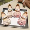 Zapatos de piel para niñas de 6 a 12 años, zapatos de princesa de suela blanda para primavera y otoño, zapatos planos dulces para niños pequeños, zapatos de baile para actuaciones de niños mayores