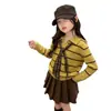 Conjunto de Primavera y Otoño para Niñas 2026 Nuevo Casual Estilo Coreano para Niñas Mayores, Suéter Rayado Combinado con Falda Plisada, Moderno