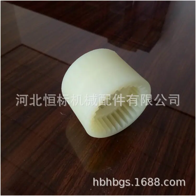 尼龙套