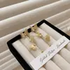 Pendientes de borlas de mariposa tridimensionales para mujer, nicho de lujo ligero con un toque de alta gama, elegantes y versátiles, pendientes largos de moda