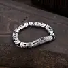 Pulseira masculina de prata 925 pura estilo vintage desgastado, prata tailandesa, cravejada com diamantes quadrados e esmeraldas, pulseira larga trançada ousada