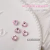 Arte de Uñas Punta Inferior Corazón Torcido Joyería de Diamantes Super Brillante Lujo Cristal Corazón de Melocotón Hacha Diamante Grande Rosa Decoración de Uñas Diamante de Amor