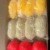 Brinquedo de bloco de construção em formato de amendoim, feito à mão, para alívio do estresse, com som de guincho, design realista de amendoim, fornecimento direto da fábrica