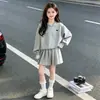 Vestido Sudadera para Niña Primavera y Otoño 2026 Nueva Moda Estilo Universitario Infantil Conjunto de Falda Plisada