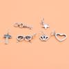 Venta al por mayor, pulsera de plata de ley S925, bonita y pequeña, colgante de plata tailandesa, estilo retro, hecha a mano, material de joyería