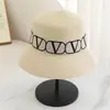 2025 Nuevo Sombrero de Pescador de Paja con Correa de Letras para Niños que Muestra la Cara Pequeña Sombrero de Cuenca para Viajes de Verano Vacaciones Protección Solar