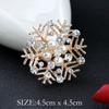 Moda coreana cristal strass personalidade all-match pérola grinalda pequeno broche corsage pin senhoras toalha de seda fivela frete grátis