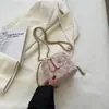 Bolsos de Cadena Populares de Este Año para Mujer 2025 Nuevos Bolsos Cuadrados Mini Bolsos Cruzados para Niñas Bolsos de Hombro de Caja de Nicho