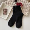 Calcetines Nuevos de Terciopelo Coral 2025 para Mujer, Calcetines de Media Pantorrilla con Forro Polar Espesado, Calcetines Peludos para Dormir