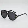 2025 Nuevas Gafas de Sol Retro Europeas y Americanas Sencillas Estilo Piloto Ins Celebridad de Internet Fotografía Callejera Anti-UV