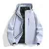 Chaqueta de hombre tres en uno, a prueba de viento e impermeable, adecuada para otoño e invierno, conjunto de dos piezas de plumón desmontable, ropa para ciclismo y montañismo para hombres, disponible para compra en grupo