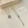 Collar Colgante de Trébol de Cuatro Hojas de la Suerte con Diseño Starburst de Estilo Lujo Ligero, Cadena para Clavícula Personalizada con Estrella Brillante de Temperamento