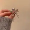 Brincos Populares de Borboleta com Pérolas 2025 para Mulheres, Nicho de Alto Padrão, Luxo Acessível, Simples e Versátil, Brincos e Brincos de Alto Padrão
