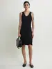 Vestido sin mangas de punto plisado Sumeihui con cuello en U 26 Nuevo de Primavera y Verano Estilo Tot Ajustado de Largo Medio